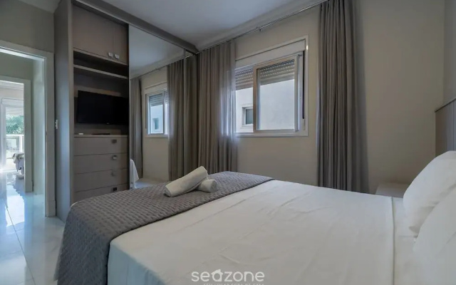 Modern 2B Apt 80m From Mariscal Iml0107
