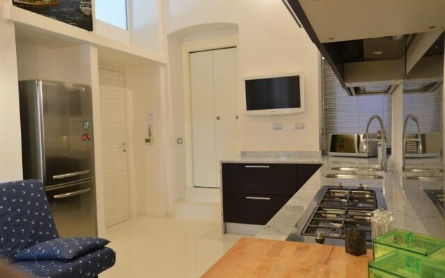 IzzHome Dsign