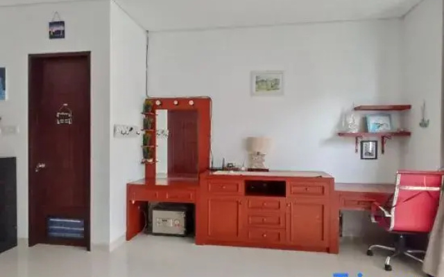 Treevilla 3 Bedrooms Home with Private Pool in South Jakarta