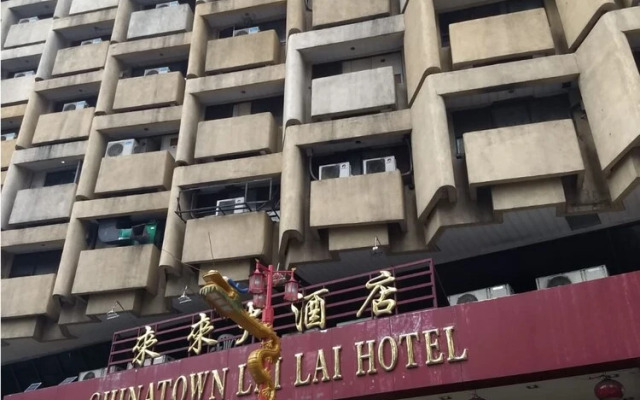 Vaccinated Staff - Capital O 824 Chinatown Lai Lai Hotel