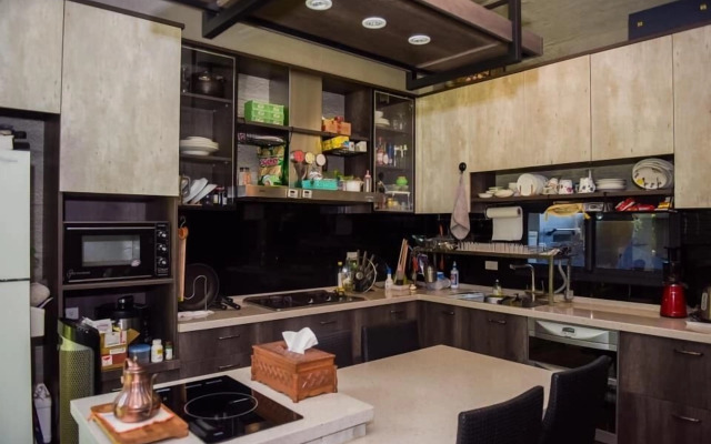 71 Cafe B&B