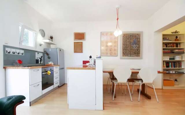 Apartment Top
