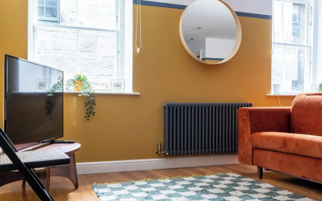 89 The Merchants by The House of Danu