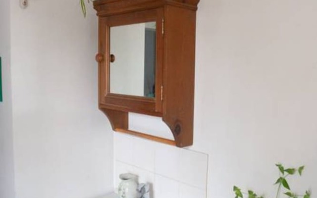 Georgian 2 Bedroom Apartment in Clifton
