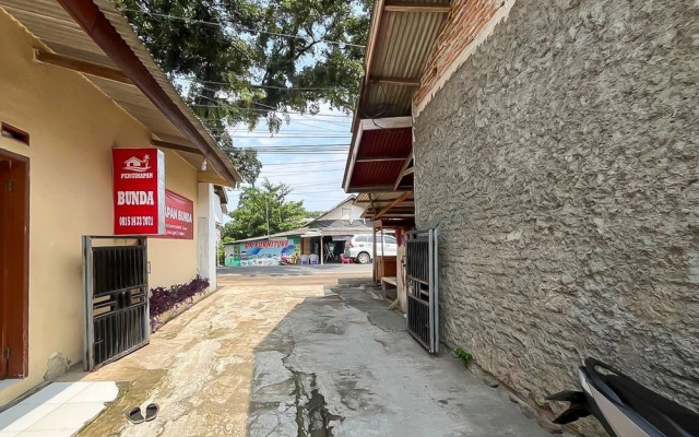 RedDoorz @ Penginapan Bunda Pelabuhanratu