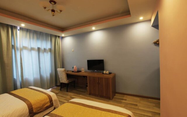 Siguniang Mountain Metok Light Inn