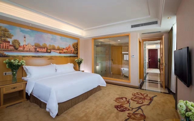 Vienna Hotel Shawan – Guest Rooms – Shenzhen