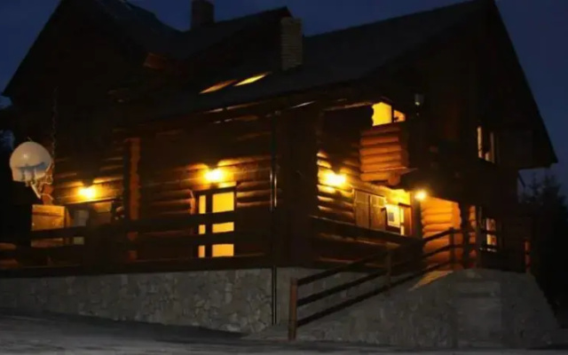 Cabana Izvorul Delnitei