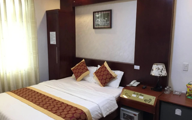 Le Na Hotel