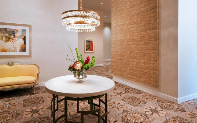 Sheraton McKinney Hotel