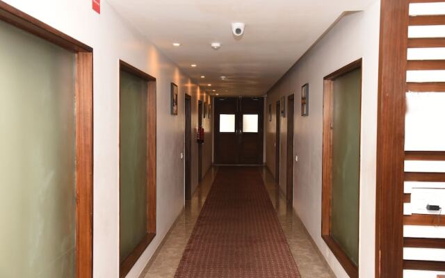 OYO 4391 Hotel Iconic