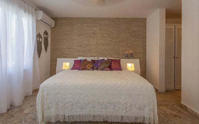 Lotus Beach Hotel - Adults Only