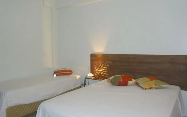 Senador Plaza Hotel