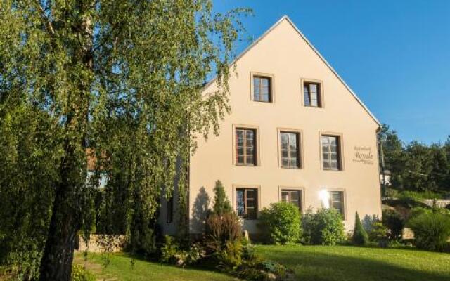 Rožmberk Royale Pension