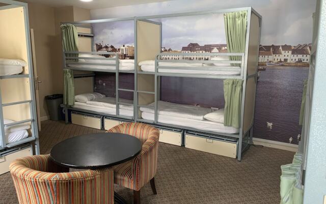 Kinlay House Eyre Square Hostel