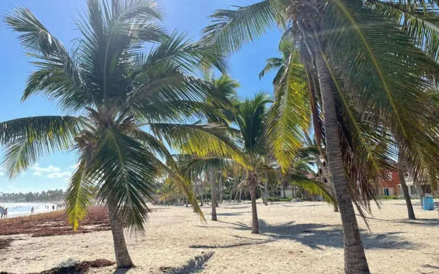 g 45 Beach resident