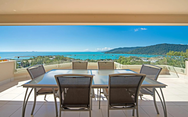Sea Star Apartments