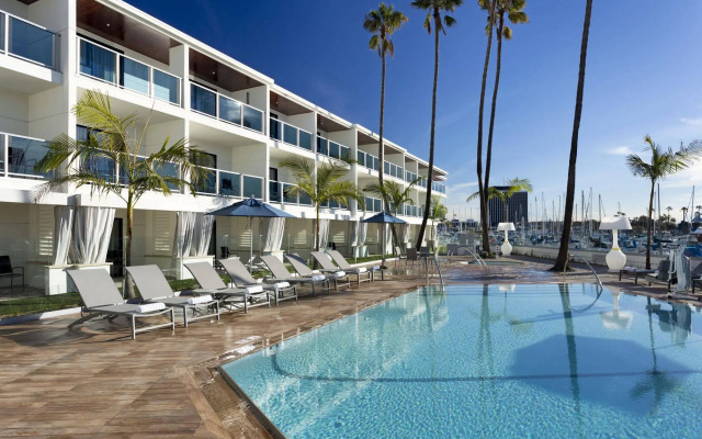 Marina del Rey Hotel
