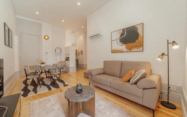 Heart OF Porto Apartment B Terrace by Vacationy
