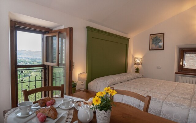 Topaz Apt City Center