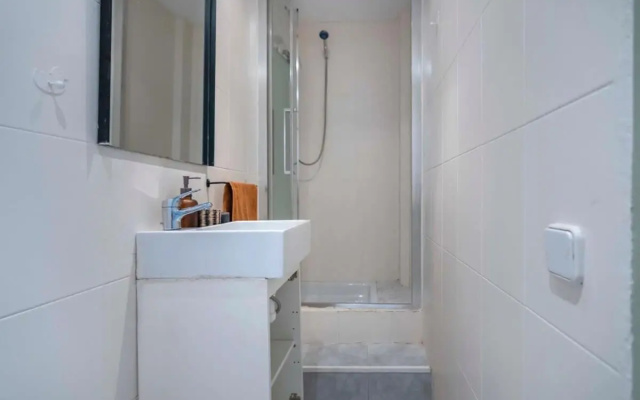 Elegant 4 bedrooms 3 bathrooms Catalan home