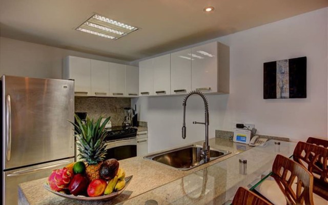 Elements PH06 by Tripintravel