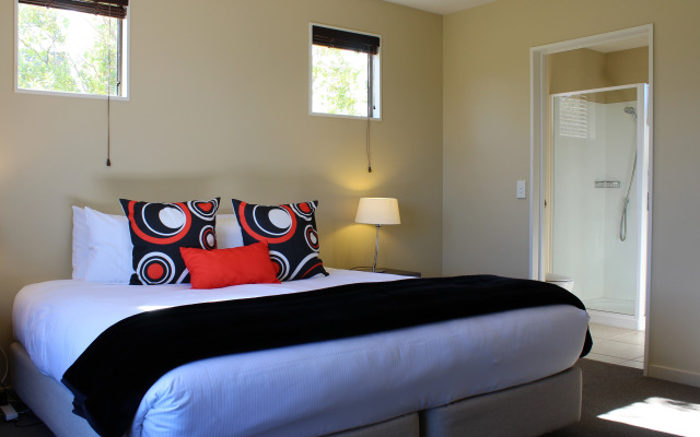 Vintners Retreat