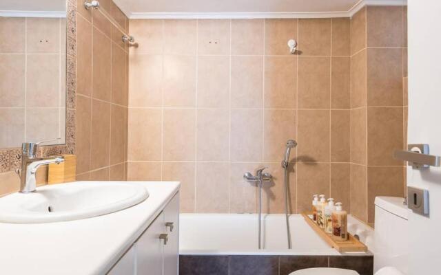 Comfortable flat next to Acropolis Museum