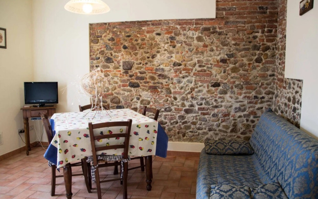 Room in Farmhouse - Hortensia Apartment