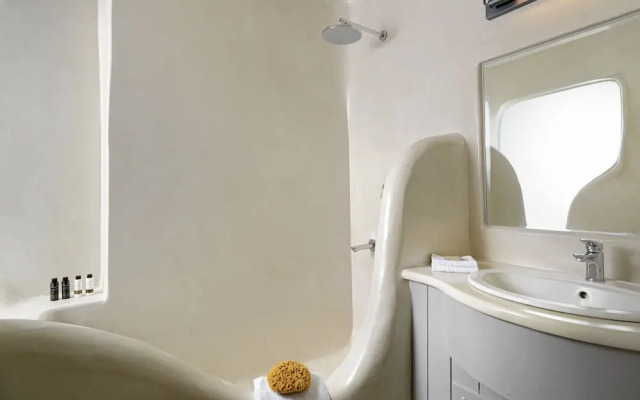 Tholos Resort Hotel