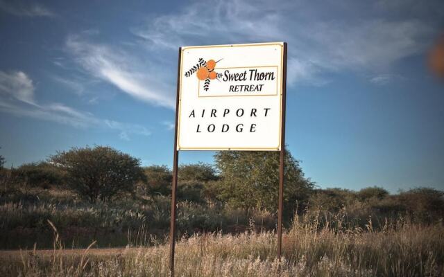 Sweet Thorn Retreat Airport Lodge