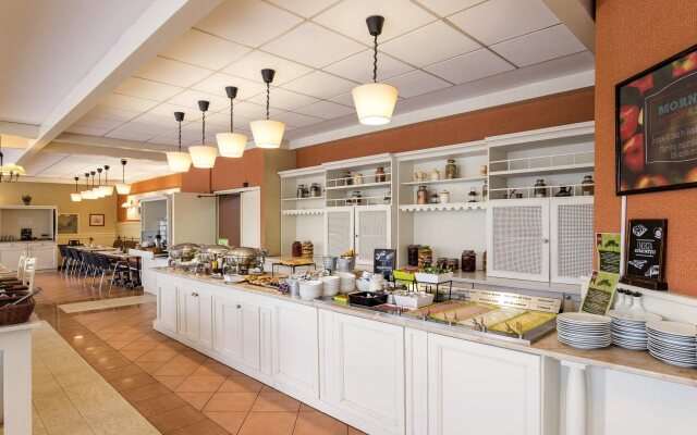 Continental Forum Bucuresti Palatul Parlamentului