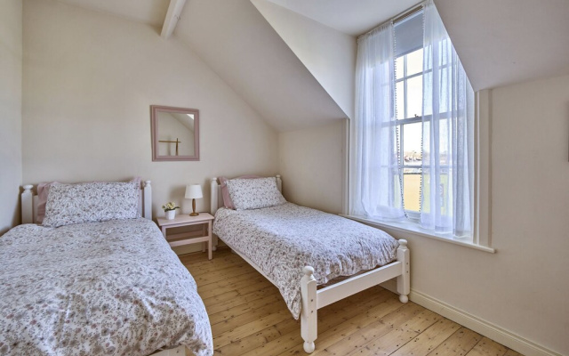 Captains Cottage