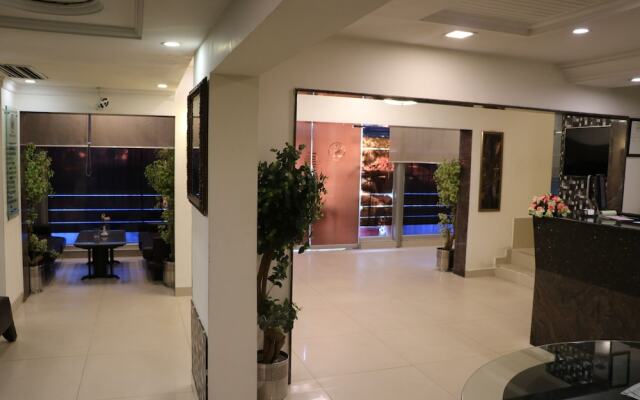 Hotel Royal