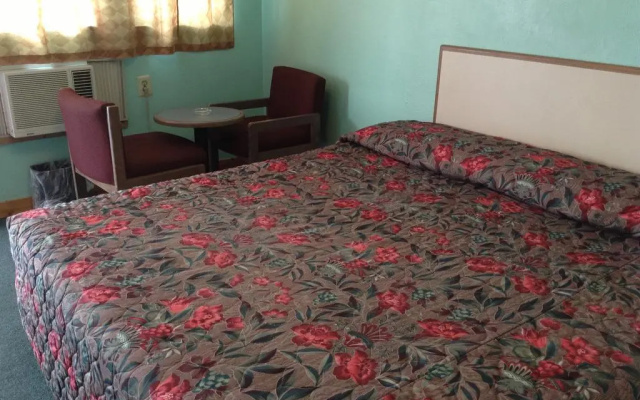 New Sea Breeze Motel