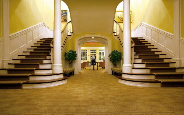 The Vanderbilt, Auberge Collection