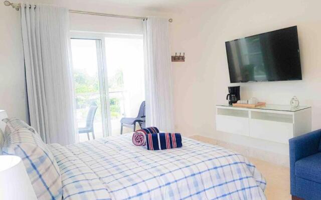Apartamento en Playa Dorada, Green One