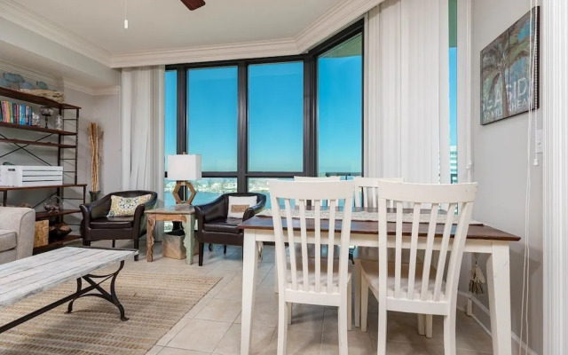 Phoenix Ix 1109 2 Bedroom Condo