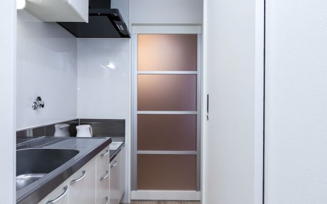 Ostay Kyoto Nijo-Jo Kawa