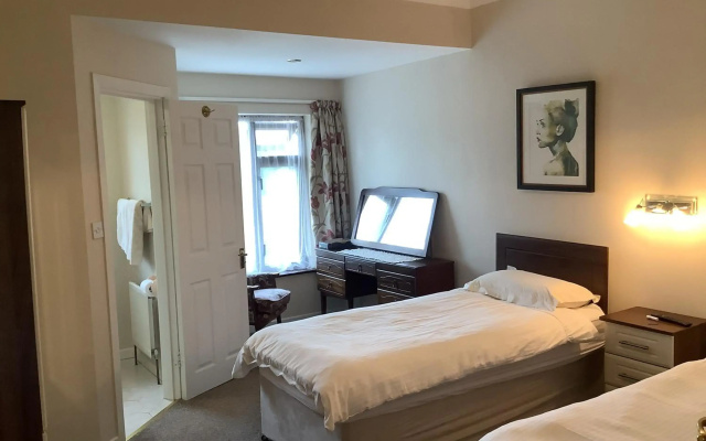 Palmgrove Bed & Breakfast