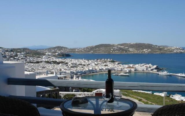 Maroulinas Boutique Apartments & Studios