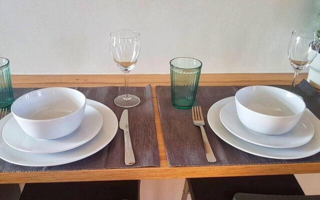 Modern Studio Apartment Near Town Centre