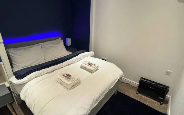 Tranquil Cambridge Getaway