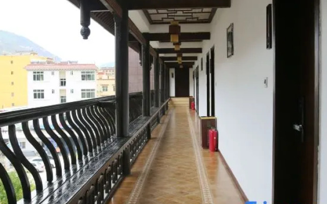 Tiandi Jixiang Garden Hotel