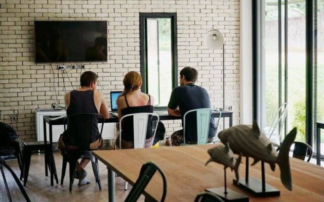 Monkey Dive Hostel Yolo Khaolak