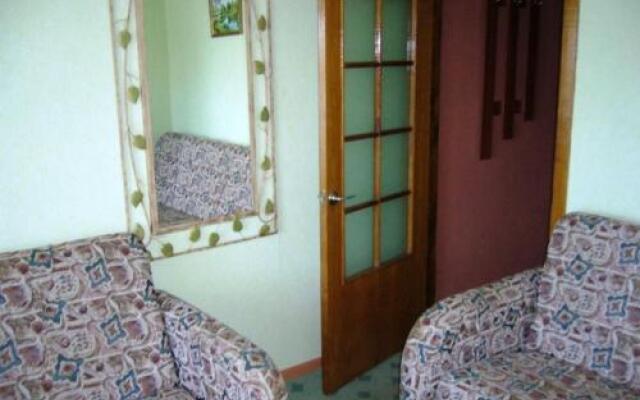 Hotel Profspilkovyi
