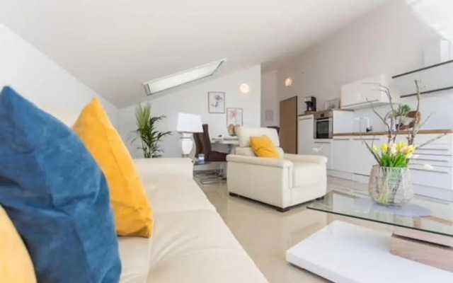 Luxury Apartment Anto