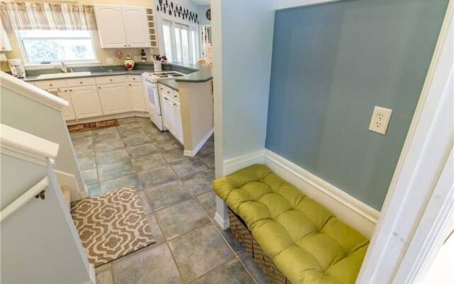 Sweet Symphony - Three Bedroom Home