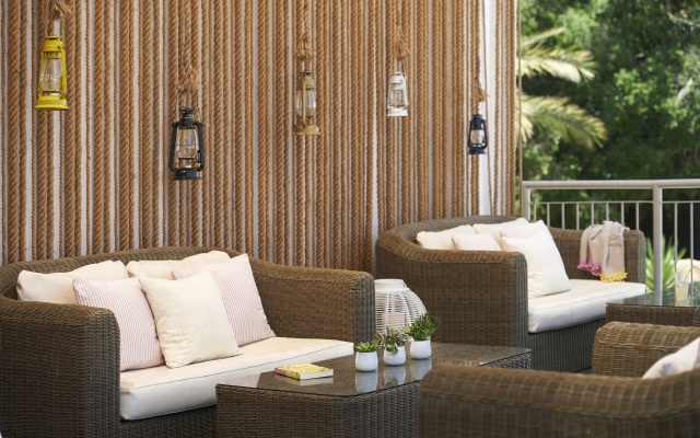 King Jason Paphos - Designed for Adults By Louis Hotels