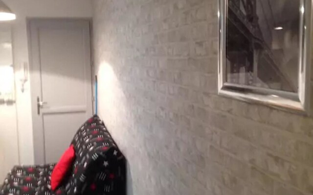Apartment With one Bedroom in Orléans, With Wifi